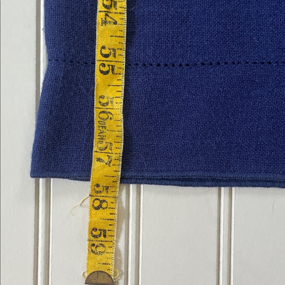 Royal Blue Rectangular Tablecloth - Picture 3 of 4